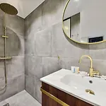 Apartament 506 Cadet - Superb In Paryż