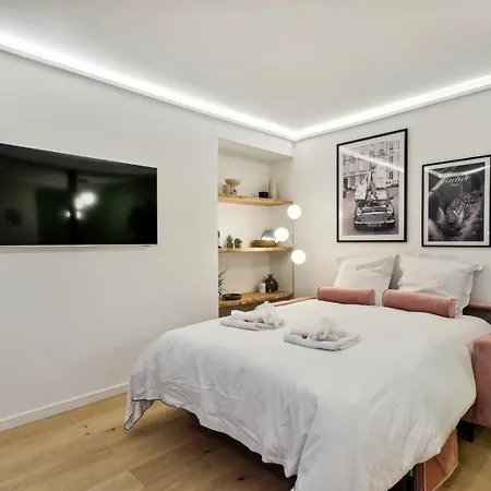 Apartament 506 Cadet - Superb In Paryż